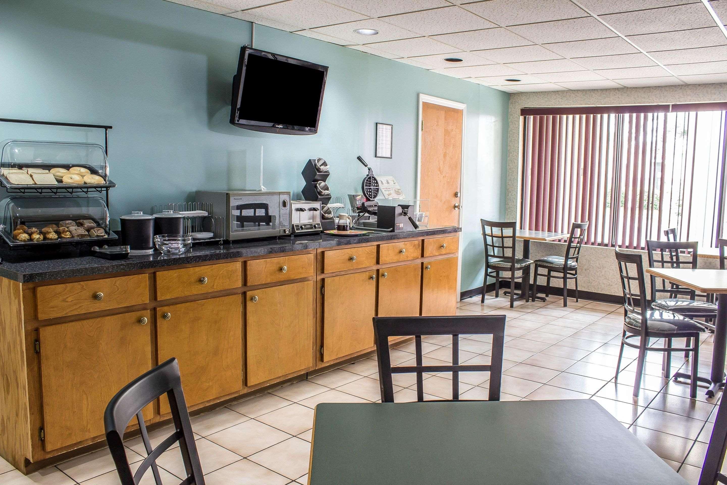 Quality Inn Henderson I-85 Bagian luar foto