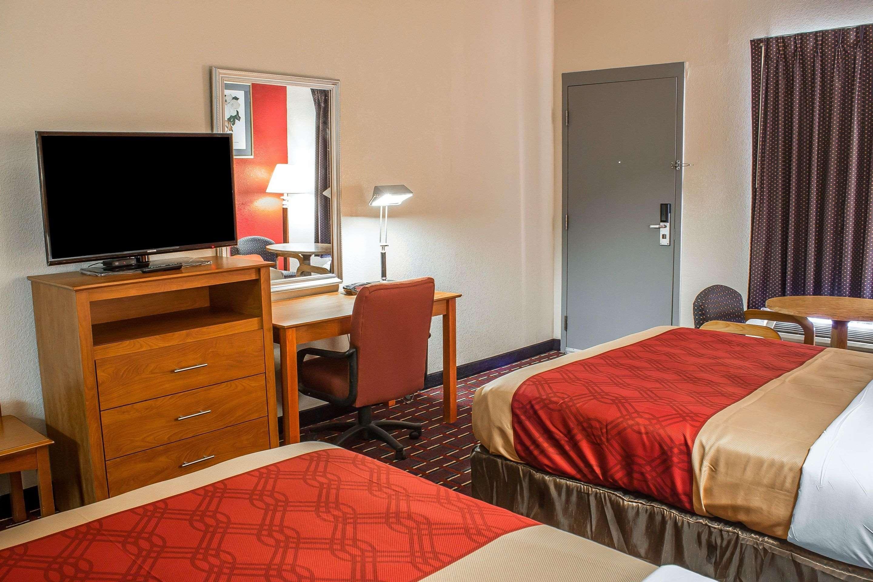 Quality Inn Henderson I-85 Bagian luar foto